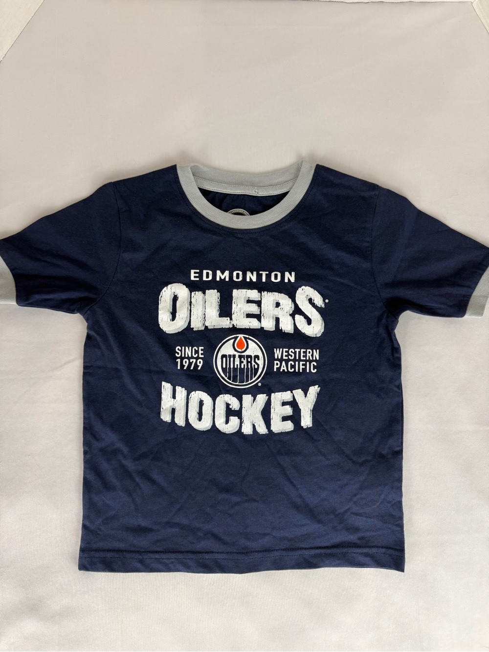 Edmonton Oilers Kids Size 6 T-Shirt NHL Hockey Navy Blue Cotton NWOT